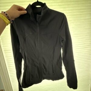 Black Bomber Jacket with Full-Zip Closure and Fitted Silhouette